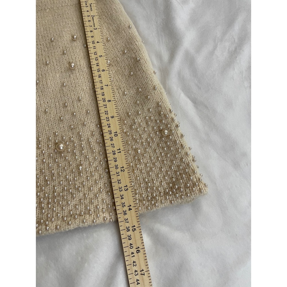 ASTR The Label Cream Knit Pearl Embellished Mini Skirt Beige Medium NEW - Picture 5 of 8